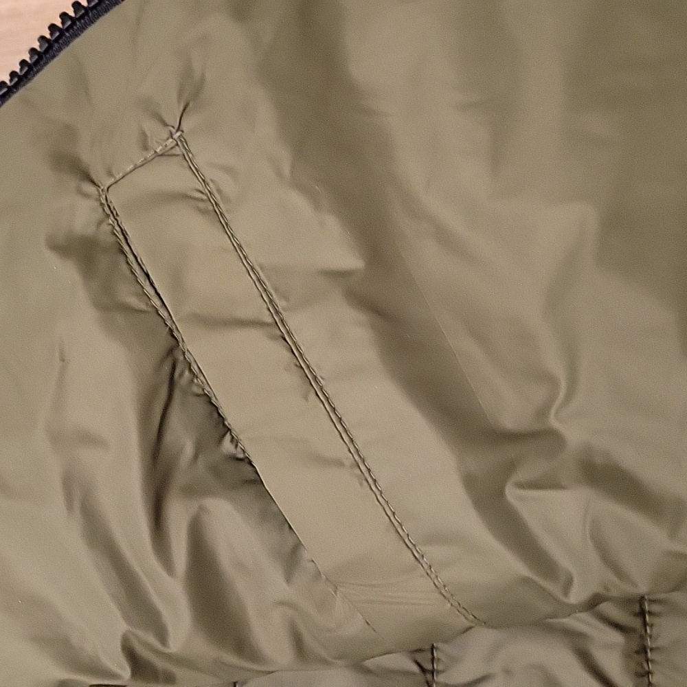 NWT BOSS Mens Darolus Lightweight Quilted Jacket Size S - Picture 12 of 14